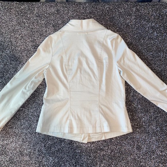 Kenar Women's Blazer Tan Beige Pleated Button Coat - Picture 2 of 5